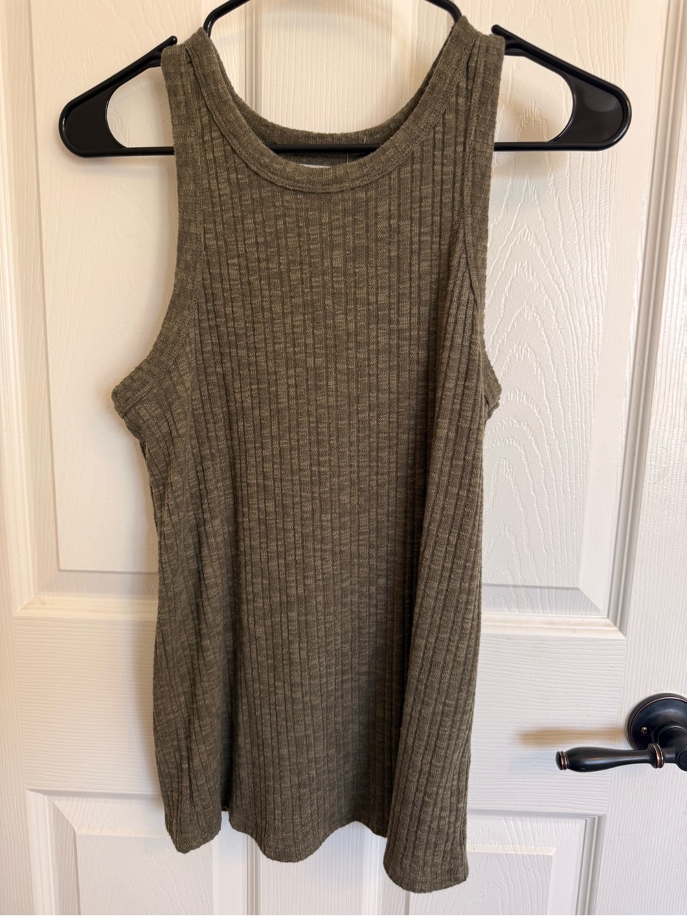 Maurices 24/7 L Olive Green Ribbed Knit Tunic Tank Top